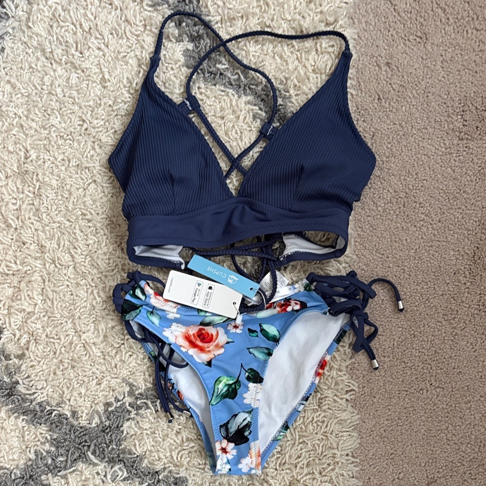 Cupshe Blue and Floral Bikini Set